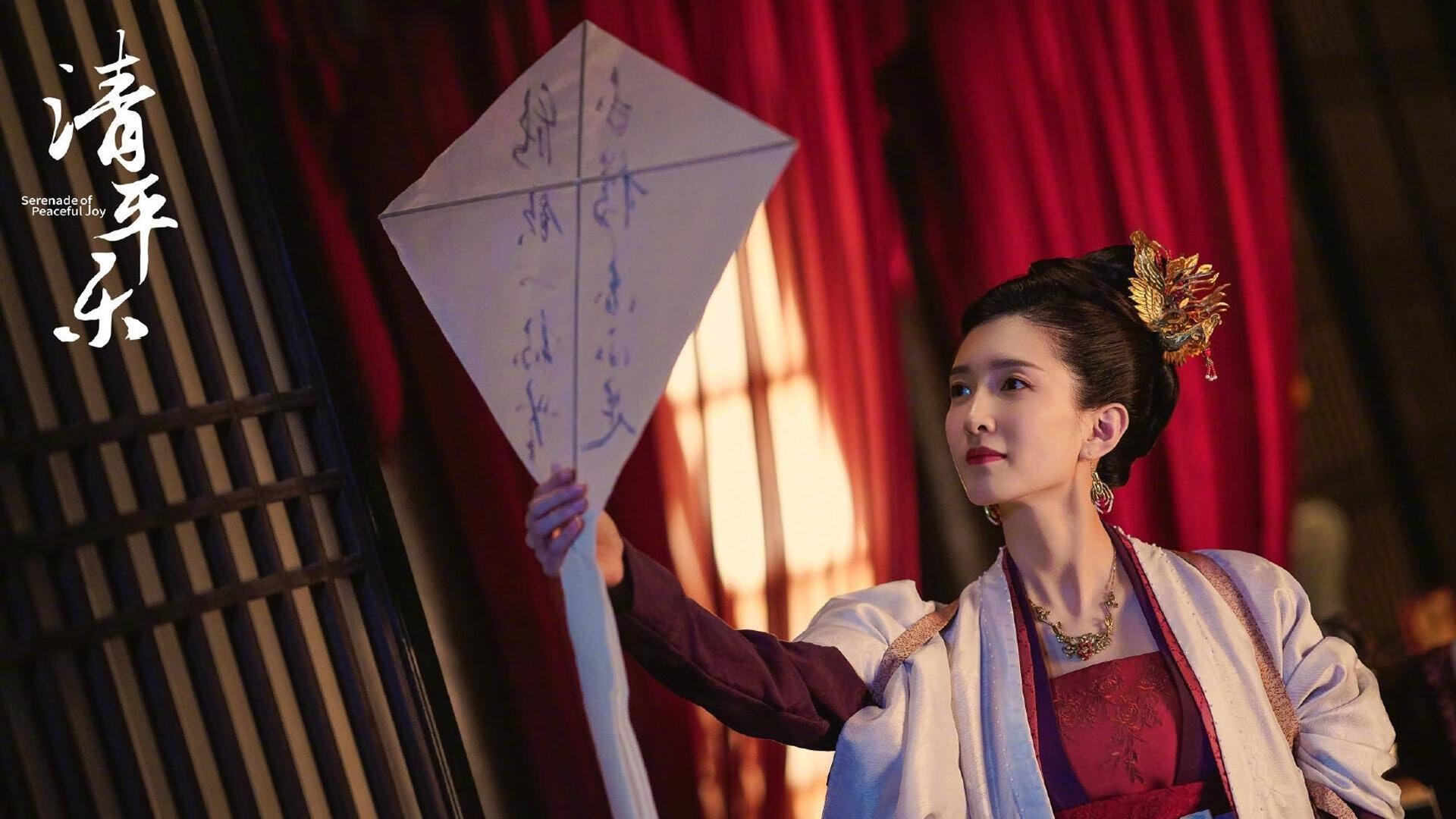 帕金斯蝶泳决赛起跳迅捷，女子蝶泳金牌