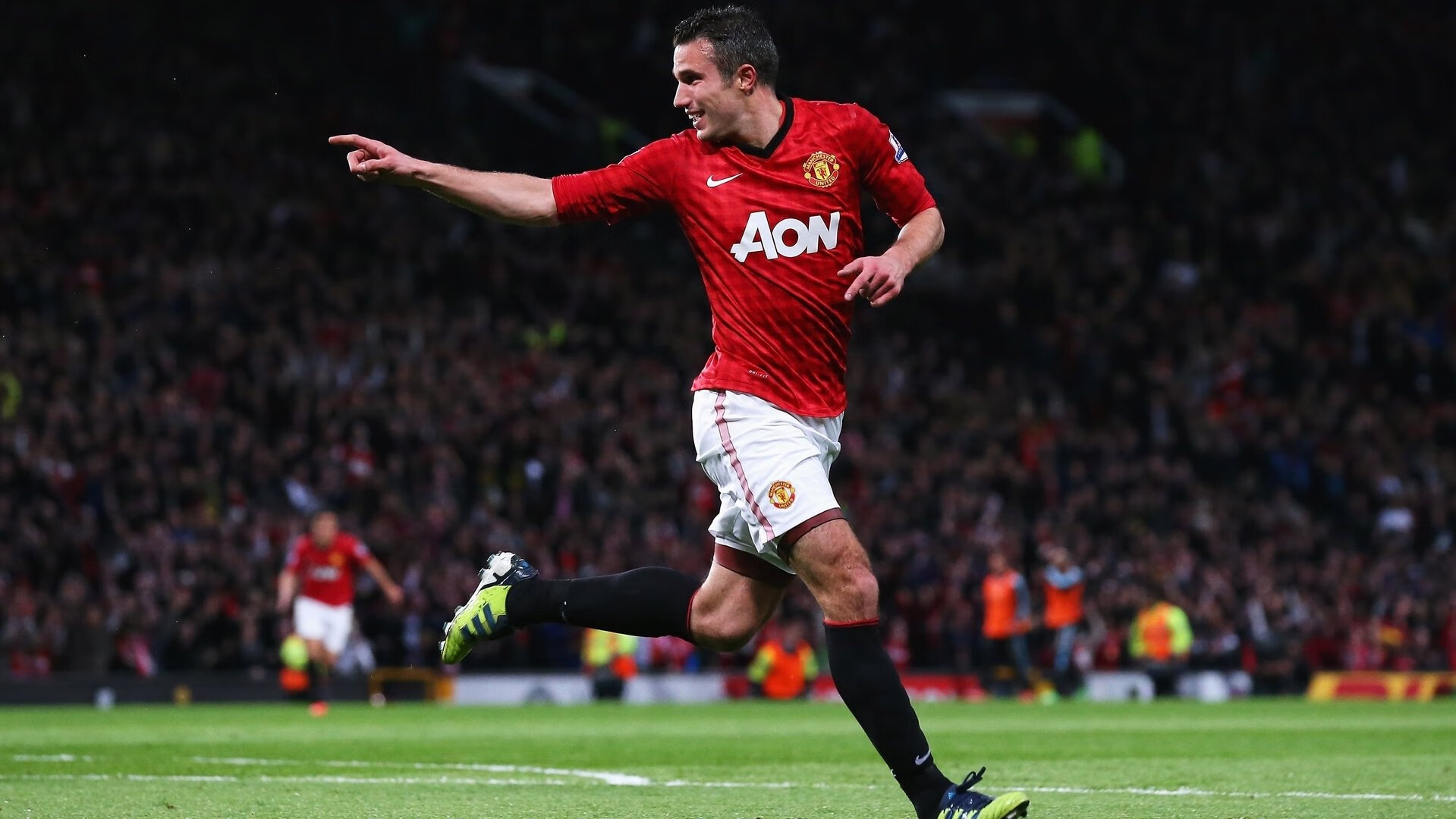 _老将经验显威，奇才稳步前行_，经验丰富的老将